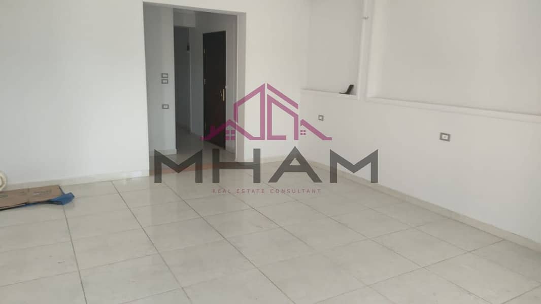 2 photo_6037493102483803054_y. jpg