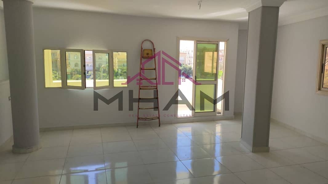 4 photo_6037493102483803056_y. jpg