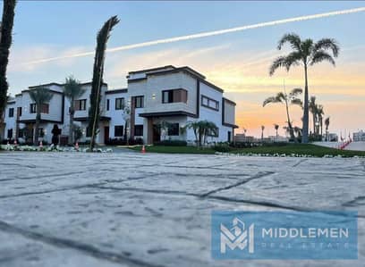 5 Bedroom Townhouse for Sale in New Cairo, Cairo - 486079057_1380195060002756_7000494271375942901_n. jpg