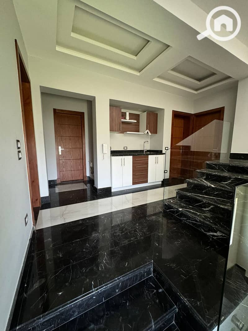 11 WhatsApp Image 2025-10-22 at 1.22. 54 AM (2). jpeg