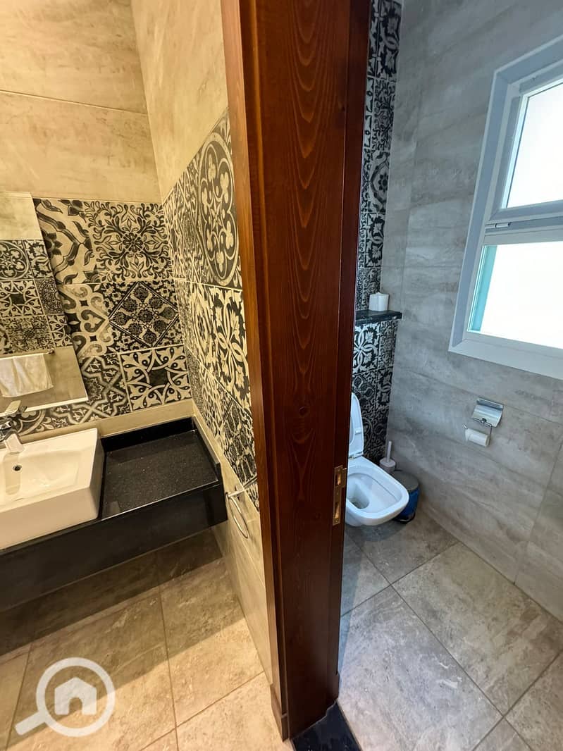 18 WhatsApp Image 2025-10-22 at 1.22. 53 AM (2). jpeg