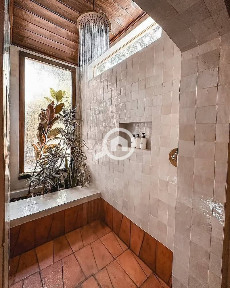 10 7ae2bfcd-ed14-4a4f-a1f4-474c034224d5. jpg