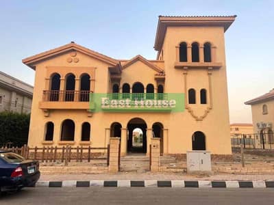 6 Bedroom Villa for Sale in New Cairo, Cairo - 93aac85f-880c-4dac-bf51-31a13fd3ab4d. jpg