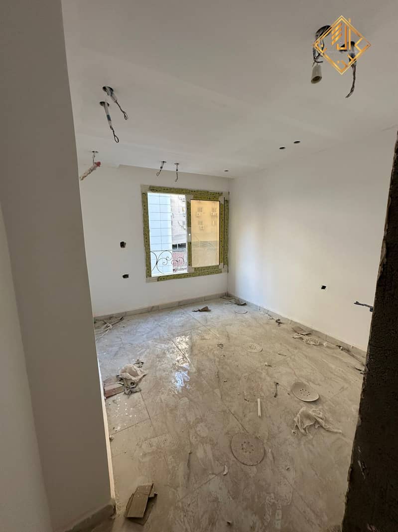 4 WhatsApp Image 2025-06-25 at 14.38. 20 (3). jpeg