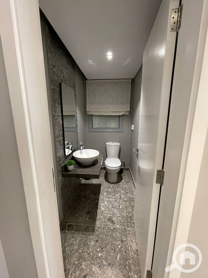 16 WhatsApp Image 2024-11-14 at 1.45. 03 PM (5). jpeg