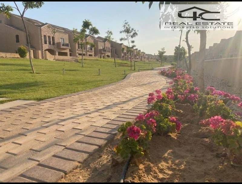 2 WhatsApp Image 2025-10-22 at 04.45. 54. jpeg