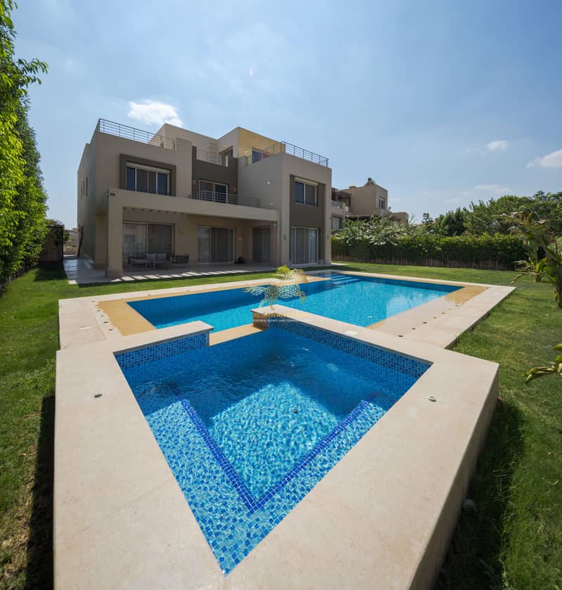 4 IMG_6921-Pano-Edit. jpg