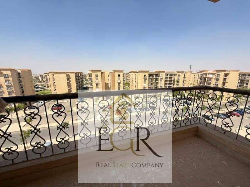 10 da07a812-fc67-41c0-977c-8ef491812028. jpg