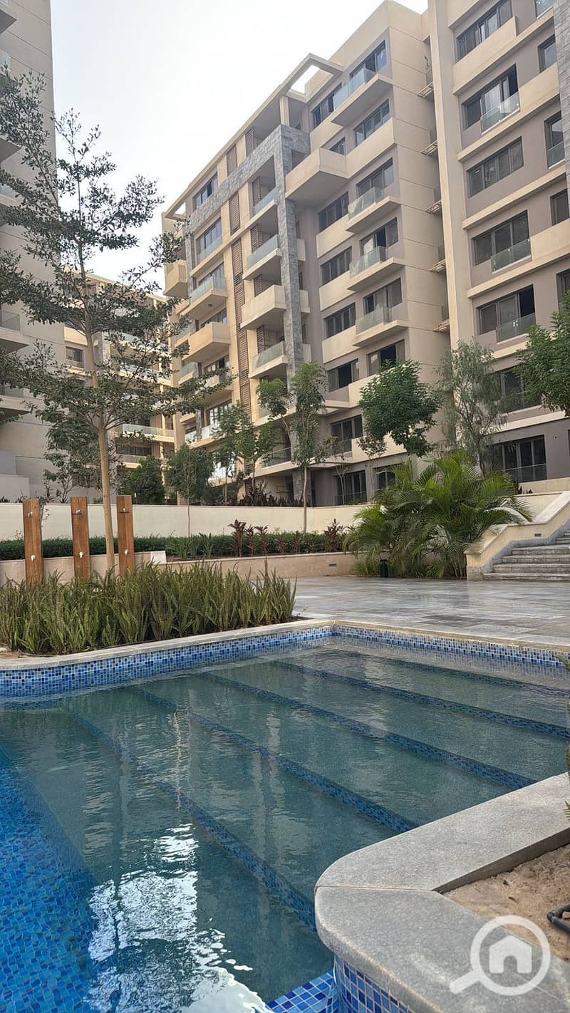 4c19dcfc-4775-4503-9ce7-8ec2b65fcfcf. jpeg