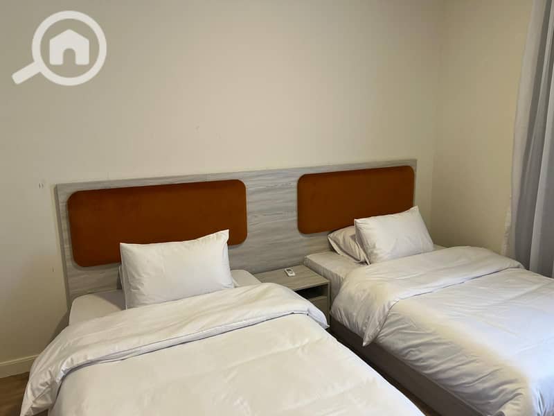 11 WhatsApp Image 2025-10-22 at 17.38. 56_51f5c15f. jpg