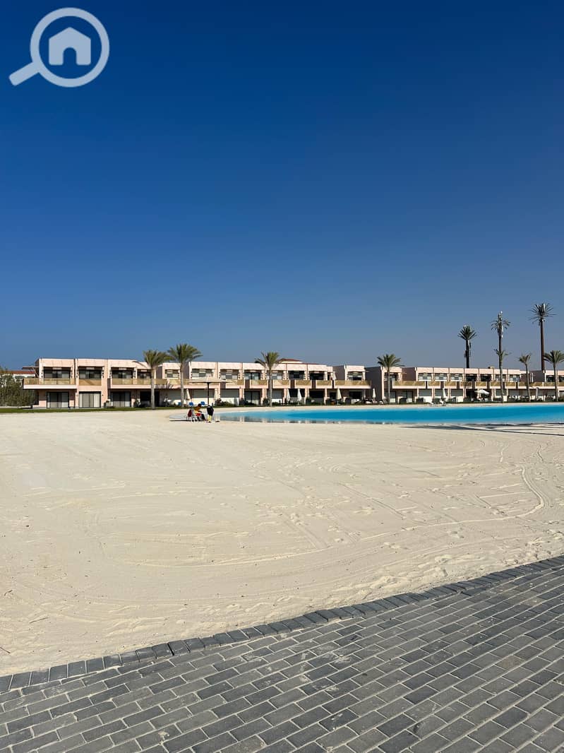 8 040af43d-a573-40c6-a142-90f475970da9. jpeg