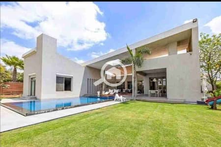 فیلا 7 غرف نوم للبيع في الشيخ زايد، الجيزة - IMG-20251018-WA0057. jpg