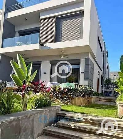 8 Bedroom Villa for Sale in New Cairo, Cairo - 32172398-400x300. jpeg