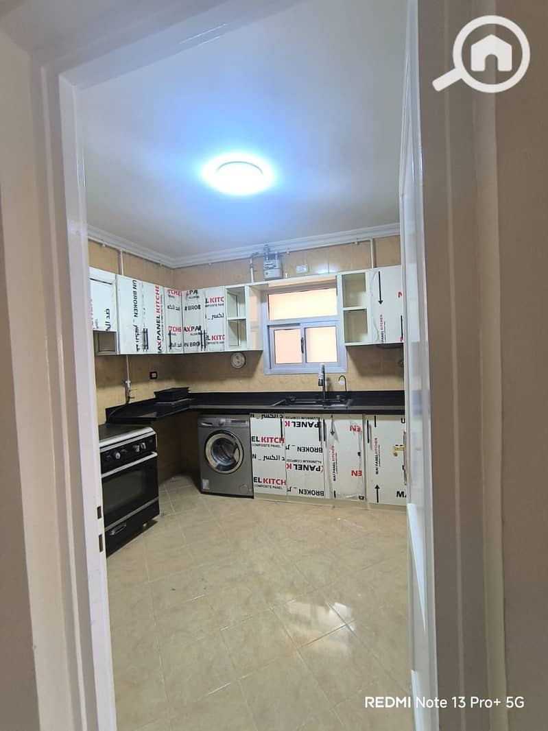 4 صورة واتساب بتاريخ 2025-10-22 في 22.27. 36_09e1c7e0. jpg