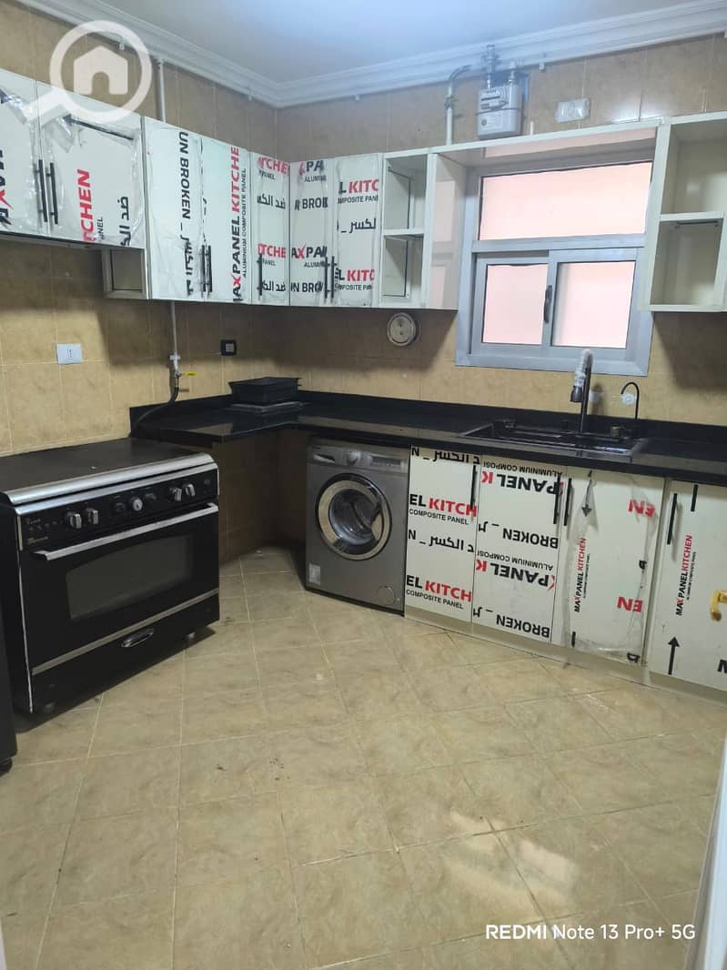 10 صورة واتساب بتاريخ 2025-10-22 في 22.27. 35_0570eb57. jpg