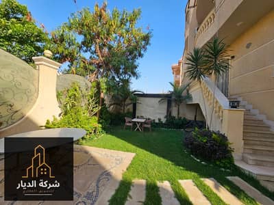 فیلا 8 غرف نوم للايجار في الشيخ زايد، الجيزة - IMG-20251021-WA0431. jpg