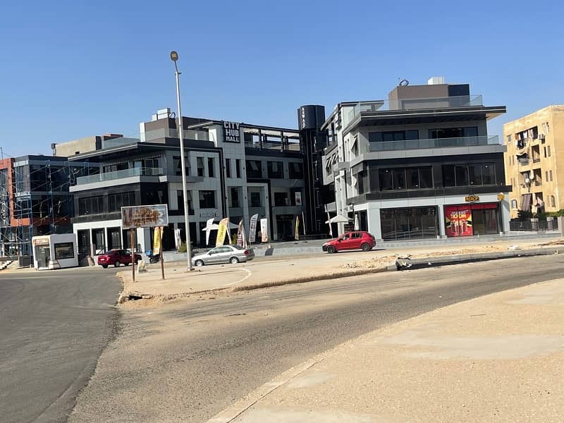 محل تجاري بأرقى مولات الشروق محل تجاري بأرقى مولات الشروق