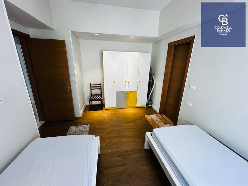 8 4595c869-400b-4a76-a93f-c3d7049269f3. jpeg