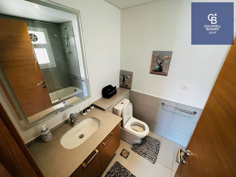 12 18f19f02-48cd-4a6e-971d-8c6368d14ddd. jpeg