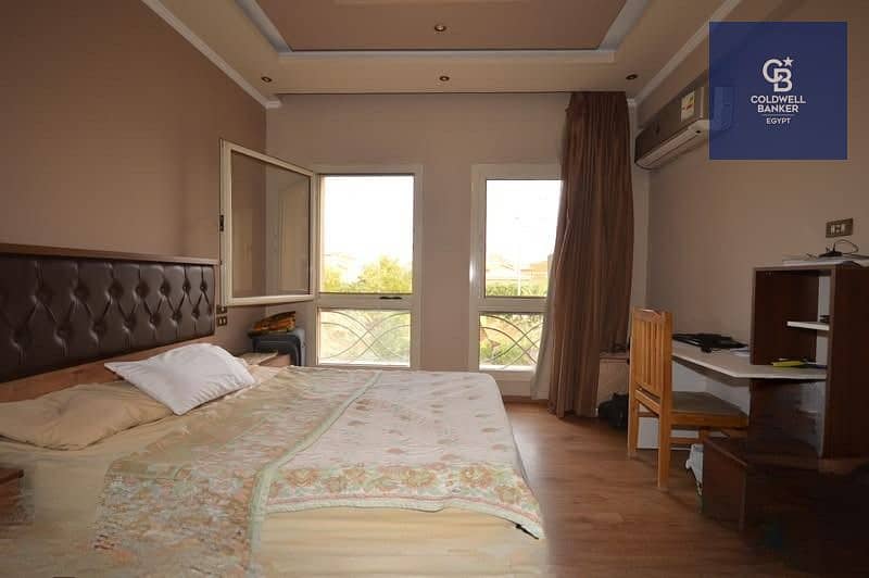 15 16e5bbd9-9071-4c20-8837-d3bb36912072. jpeg