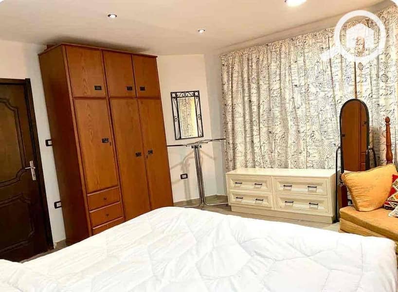 11 d8eb71c1-e0e7-4f14-a9cf-84b66176944f. jpg