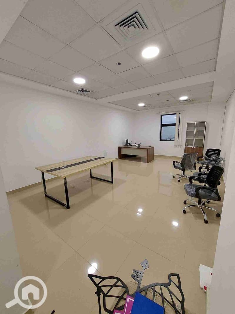 4 FB_IMG_1757362263765. jpg