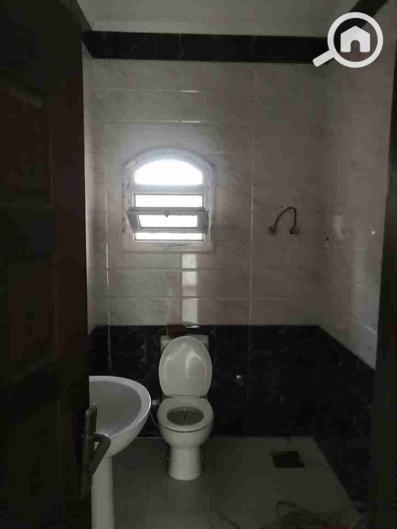 12 74289. jpg