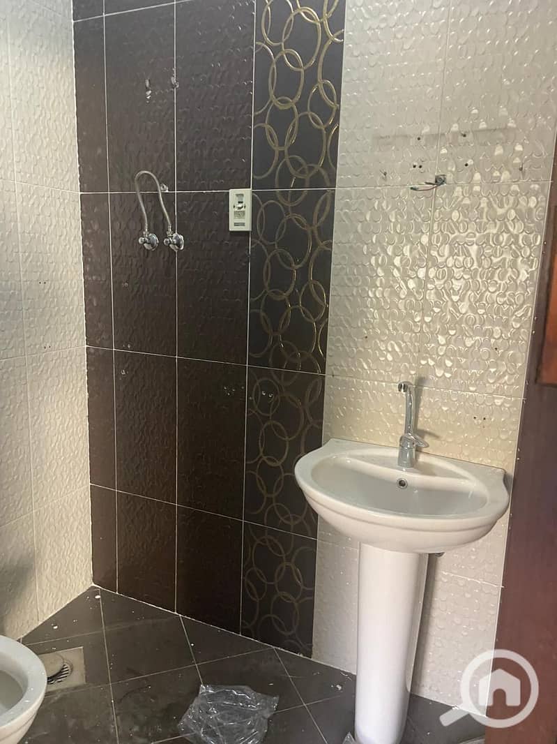 3 4c92be8f-433c-41c3-a34a-904d92c31e86. jpeg