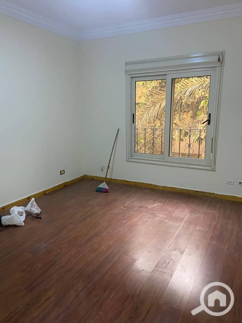 8 5e584112-62e8-4c51-9f12-94bdbe29feb9. jpeg