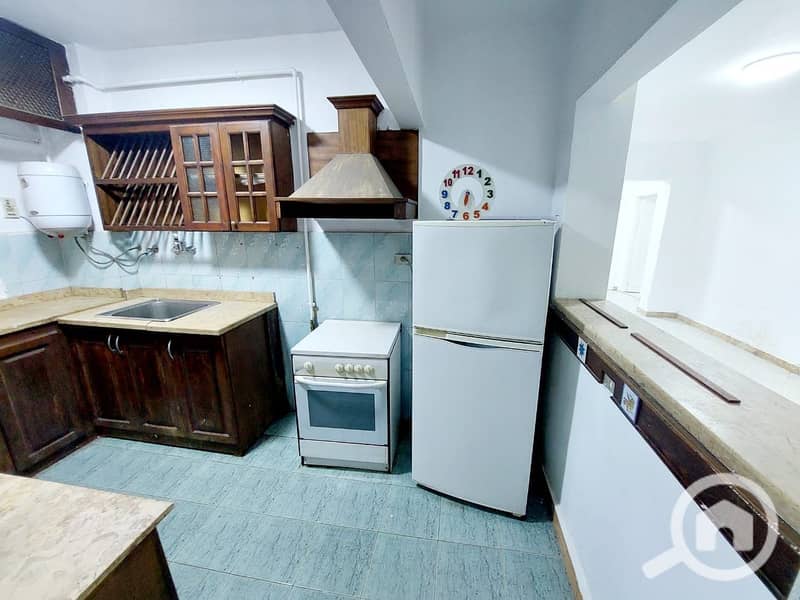 12 ac2b68e9-a233-42e8-8fbb-16a7220c6ca8. jpeg