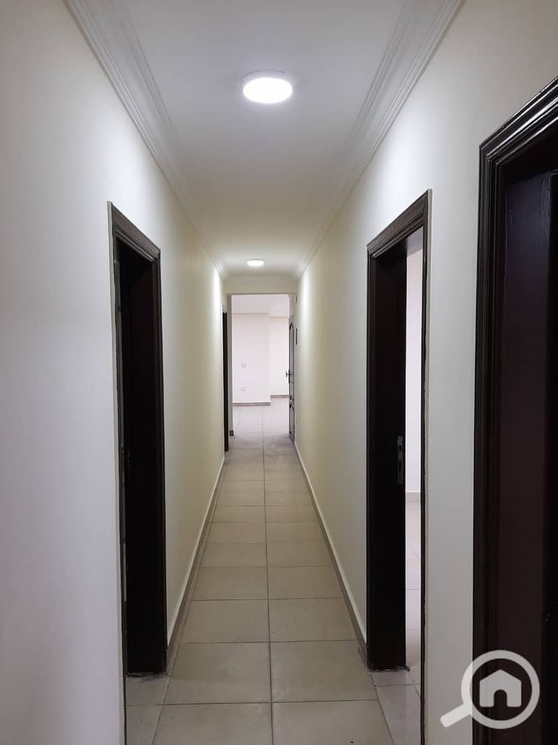 5 5bfb872d-c9bb-4fe3-be65-61118e0a585b. jpeg