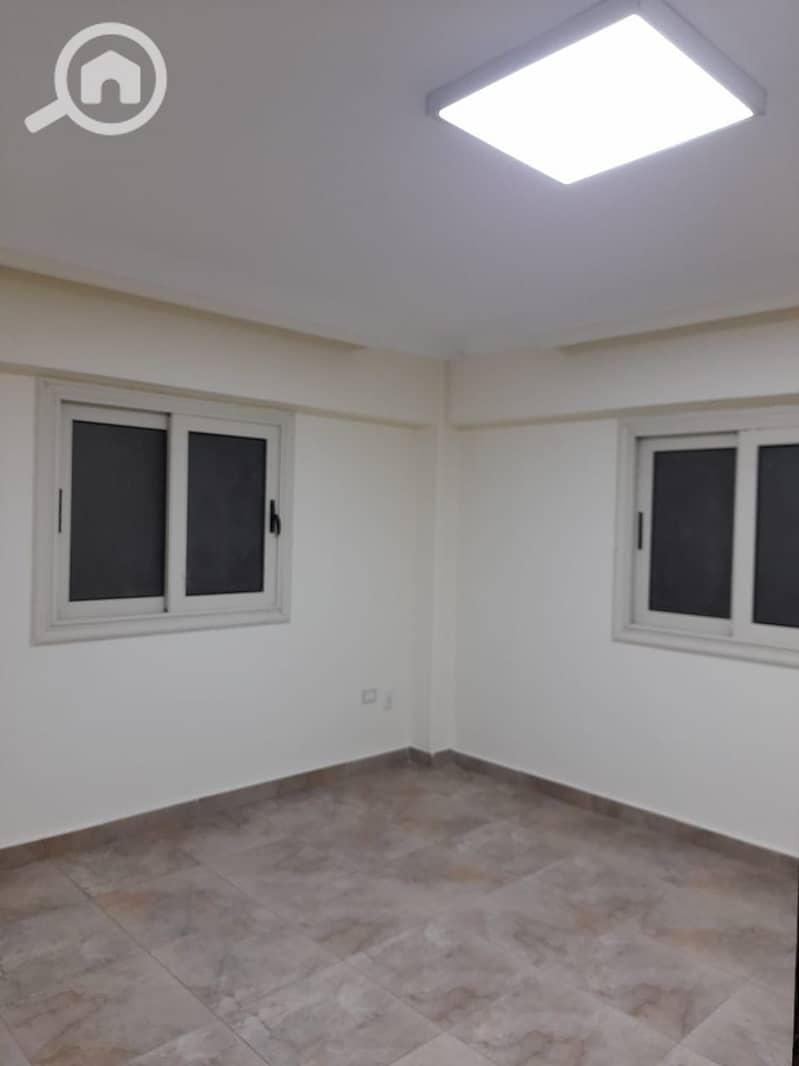 9 0cd746c6-5492-480e-987d-adaa8eb4e918. jpeg