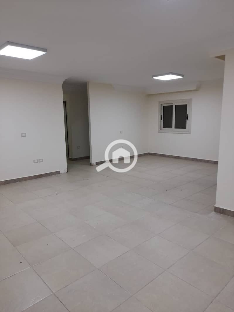 11 274b6a24-3e0f-4498-a45d-2ea4c89b4b07. jpeg