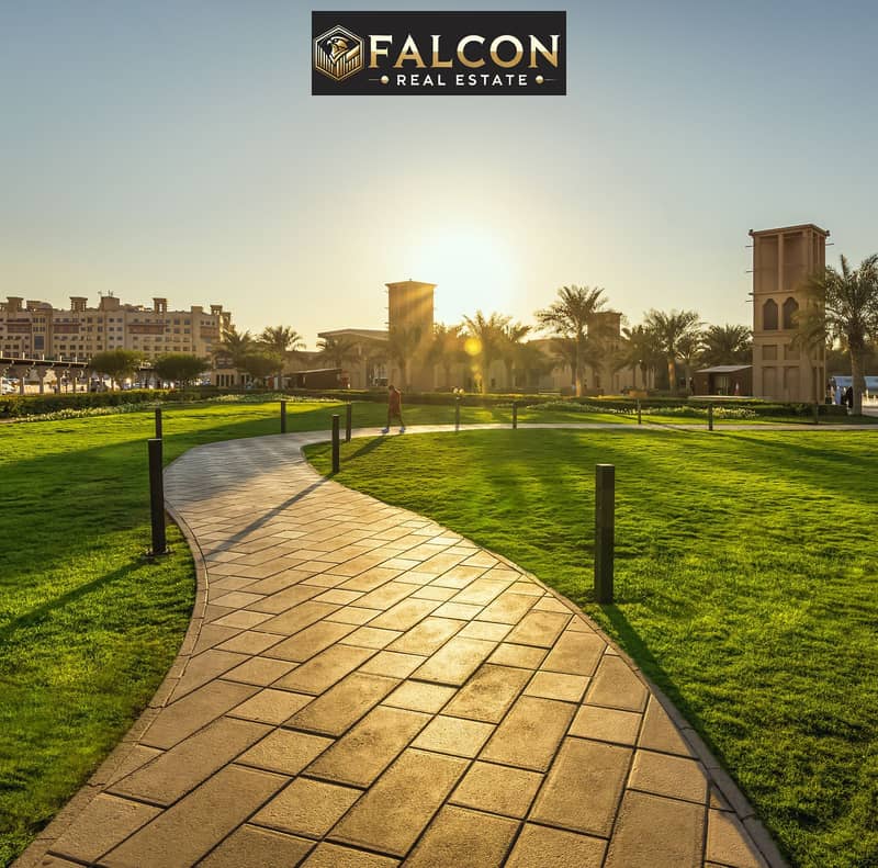 10 89f5f39b-442c-487b-a594-e881f1a161df. jpg