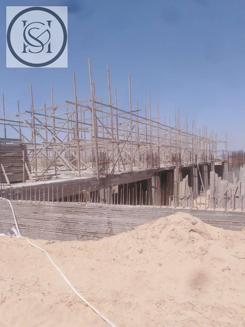 12 ec62c228-08aa-4727-909d-1afe391aa218. jpg