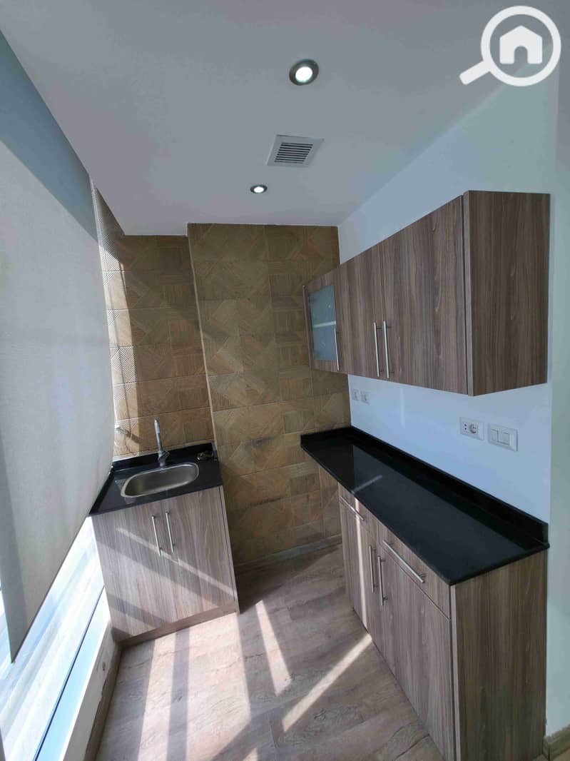 11 ٢٠٢٥٠٧٢٧_١٦١٣٤١. jpg