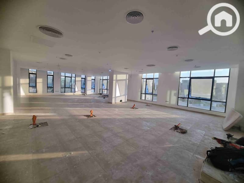 ٢٠٢٥٠٨١٧_١٩٠٠٢١. jpg ٢٠٢٥٠٨١٧_١٩٠٠٢١. jpg