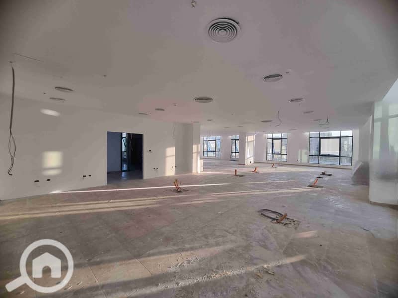 2 ٢٠٢٥٠٨١٧_١٩٠٠٠٢. jpg