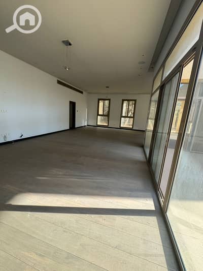 4 Bedroom Villa for Sale in Sheikh Zayed, Giza - 4ad5b954-5599-4bc1-9d3a-5abb4166bc12. jpeg