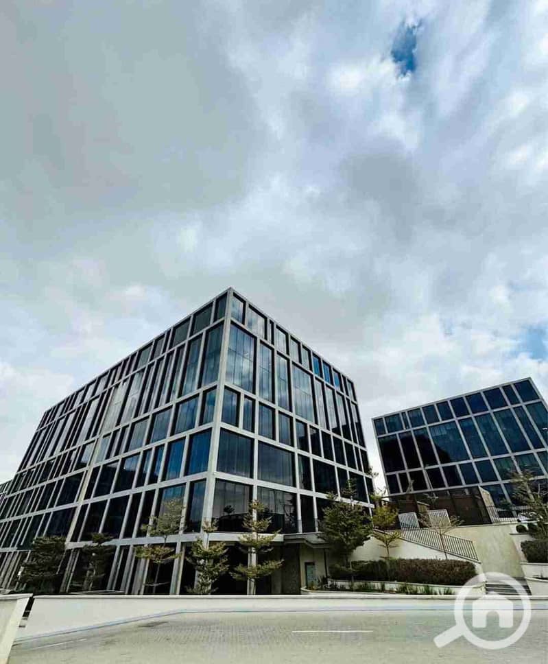 2 FB_IMG_1746663106341. jpg