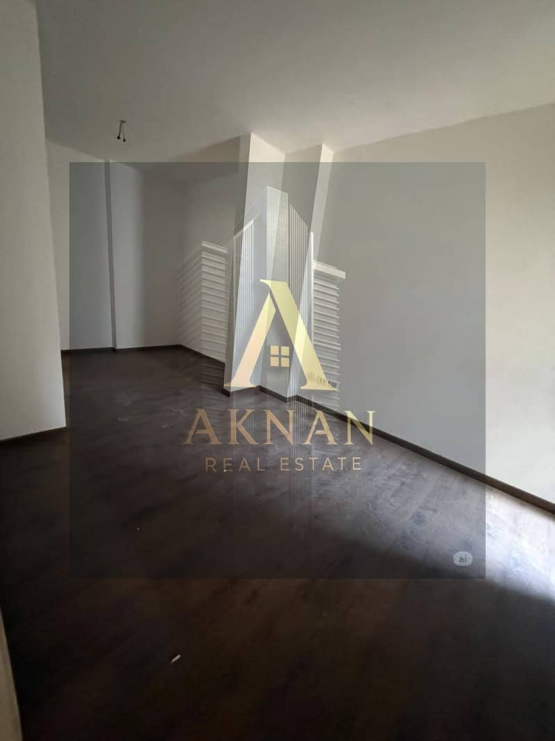 3 WhatsApp Image 2025-10-21 at 10.15. 26 (4). jpeg