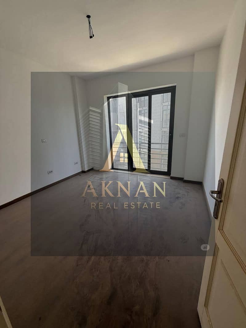 6 WhatsApp Image 2025-10-21 at 10.15. 27. jpeg