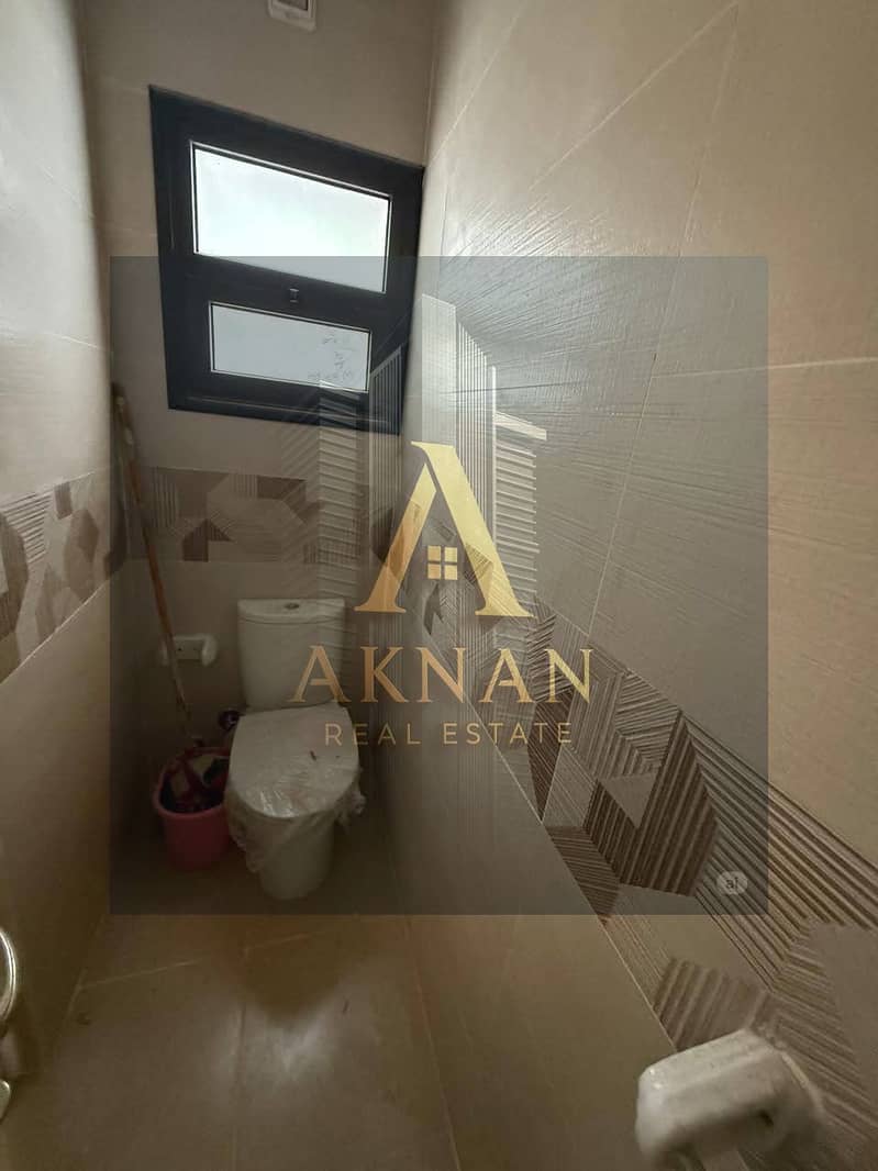 9 WhatsApp Image 2025-10-21 at 10.15. 27 (1). jpeg