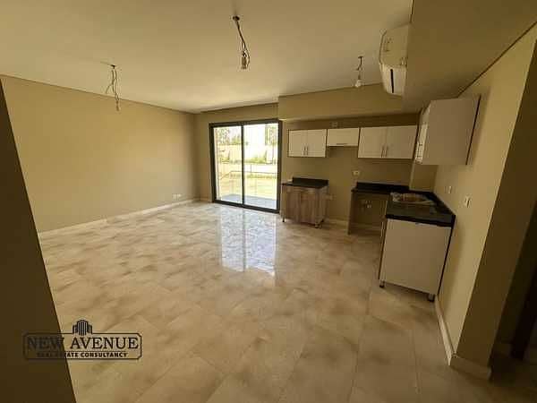 7NoCleMANH9tFRkkgzXnVHkG2t868S8pqkROktMv. jpg