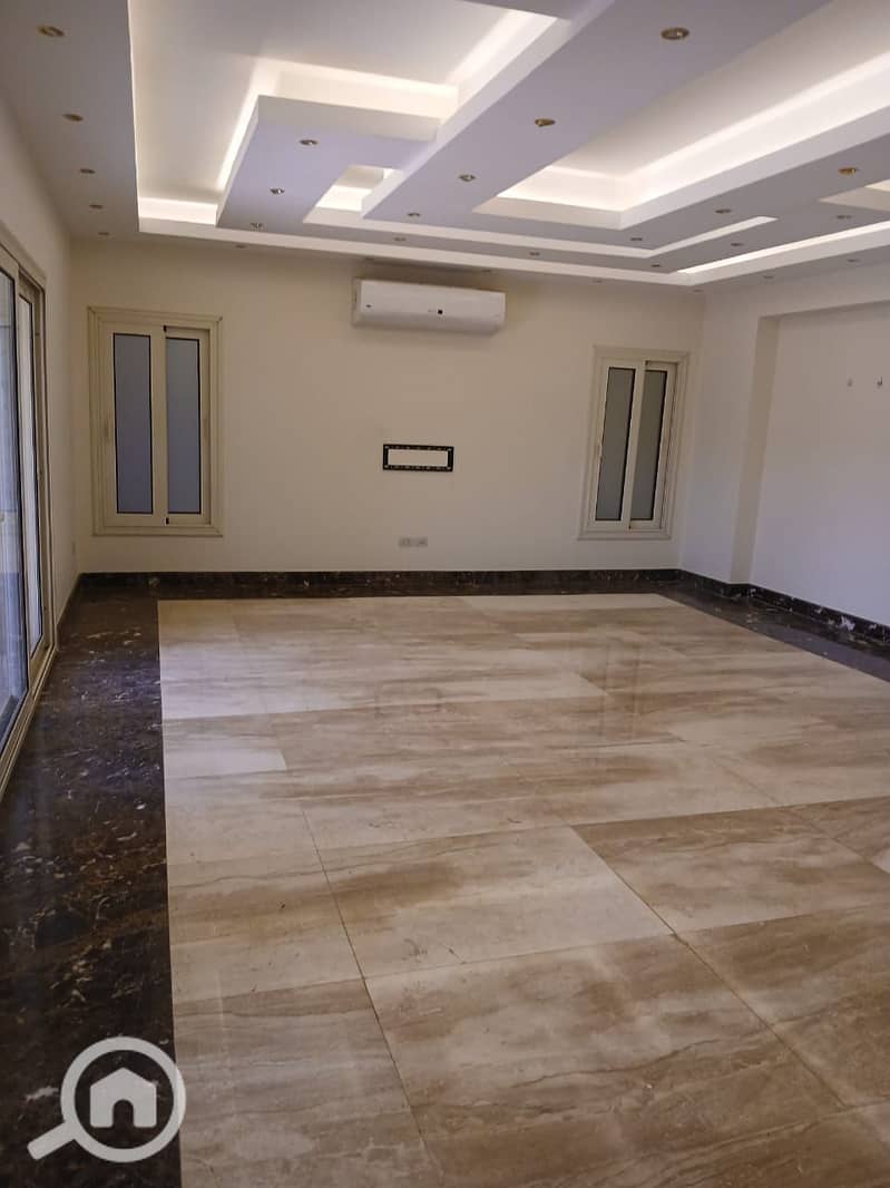 15 1f3b0f10-b442-418e-9274-f4ca79dbd954. jpeg