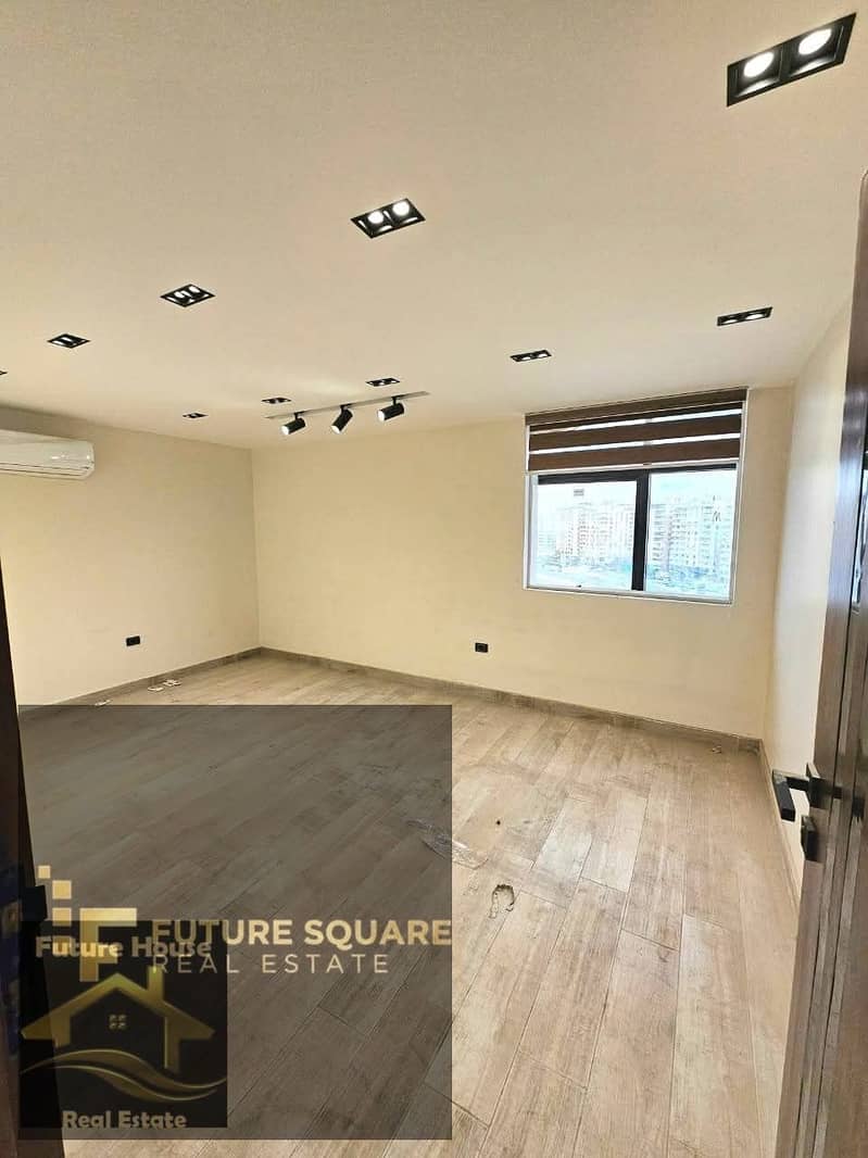 3 WhatsApp Image 2025-10-04 at 7.33. 31 PM (2). jpeg