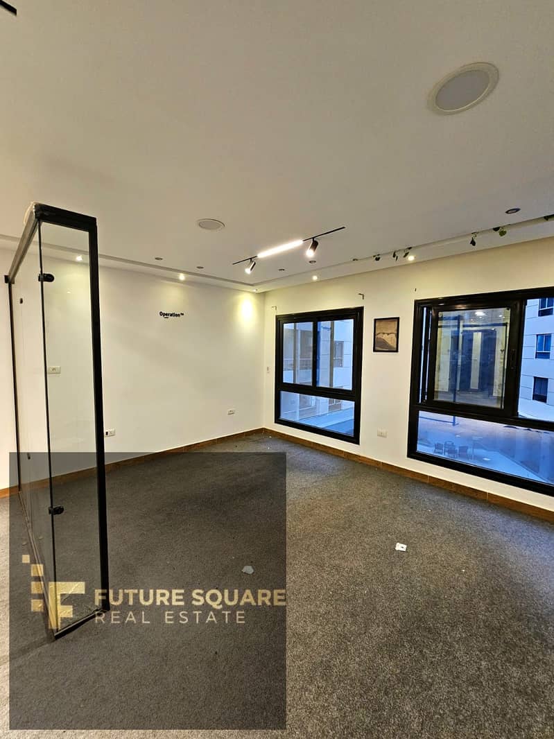 16 WhatsApp Image 2025-10-04 at 10.09. 07 PM (1). jpeg