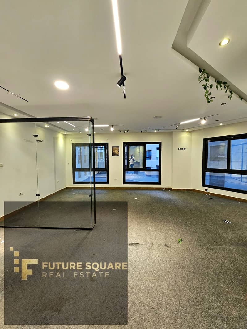 17 WhatsApp Image 2025-10-04 at 10.09. 07 PM. jpeg