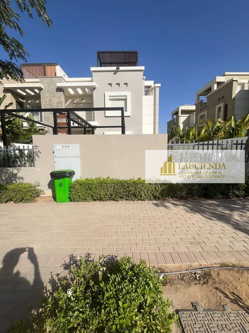 E9CF5F2F-ACF9-4DE5-A013-F616A66D15AD. jpeg E9CF5F2F-ACF9-4DE5-A013-F616A66D15AD. jpeg