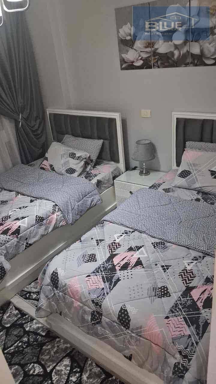 14 d29c4d0d-6263-4bba-8a75-85f0ef301ebf. jpg